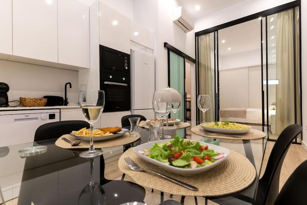 Apartamento Nuevo En El Centro De Elche Bagian luar foto